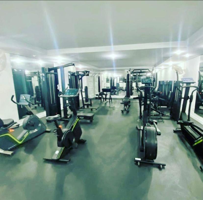NOVO Capitânia Varam 2, dois dormitórios, piscina, churrasqueira, duas vagas de garagem Guarujá Exterior foto